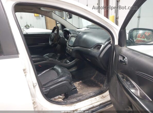3C4PDDGGXHT618065 2017 DODGE JOURNEY White Вид салону спереду