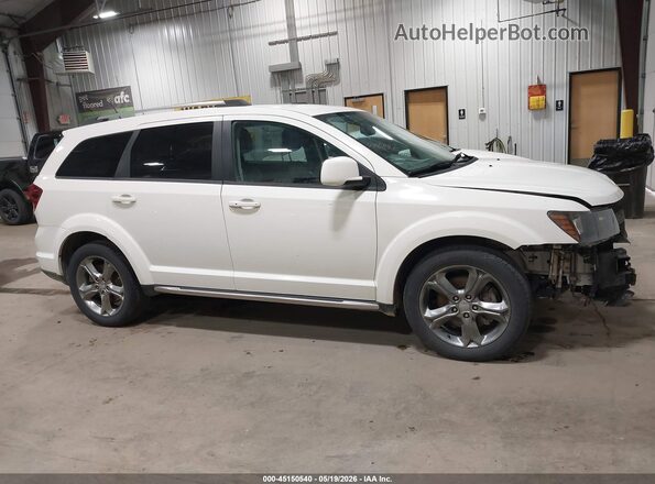 3C4PDDGGXHT618065 2017 DODGE JOURNEY White Вид задньої частини салону