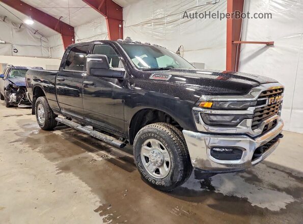 3C63R3CJXTG256548 2026 RAM 3500 Black Przód prawy