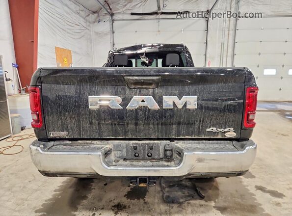 3C63R3CJXTG256548 2026 RAM 3500 Black Widok z tyłu