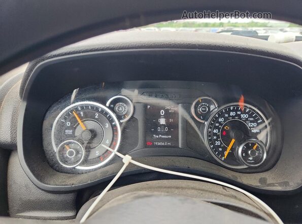 3C63R3GL1KG725794 2019 RAM 3500 White 