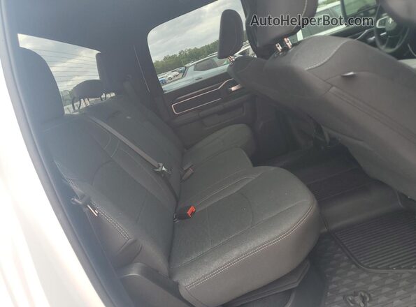 3C63R4DL0TG155900 2026 RAM 2500 White Widok tylnych siedzeń