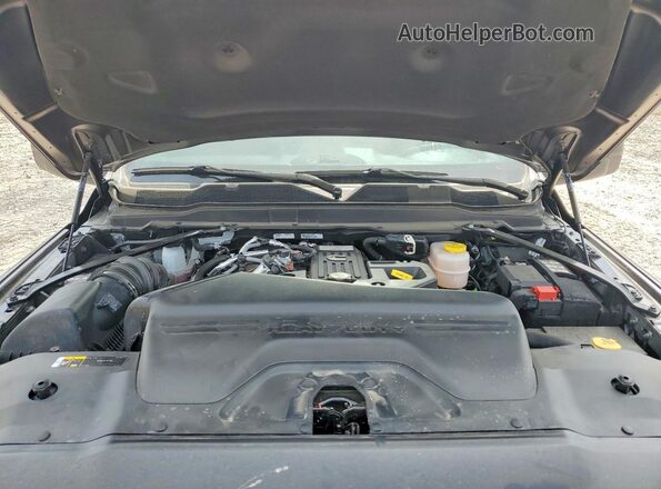 3C63RRGL2TG238608 2026 RAM 3500 Charcoal უკანა სალონის ხედი