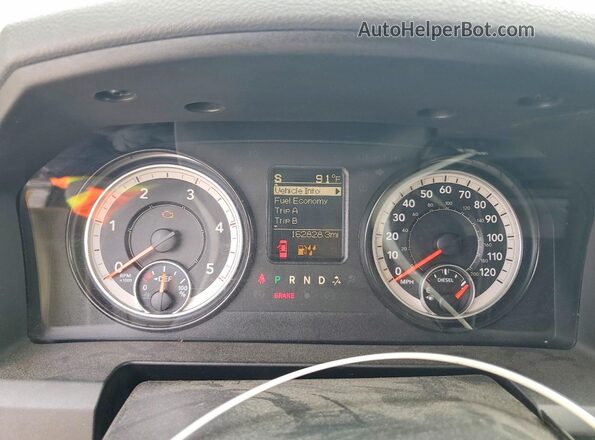3C63RRGL3GG276922 2016 RAM 3500 Gray ხელსაწყოთა პანელის ხედი