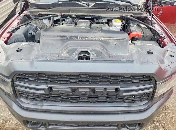 3C63RRGL5RG299847 2024 RAM 3500 Maroon Սալոնի հետևի տեսք