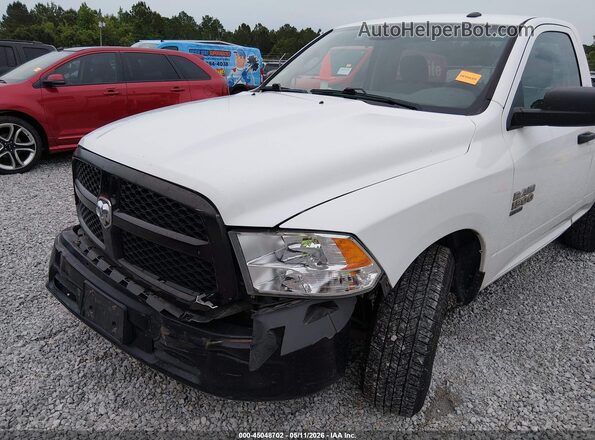 3C6JR6AGXKG522357 2019 RAM 1500 CLASSIC White Widok z przodu