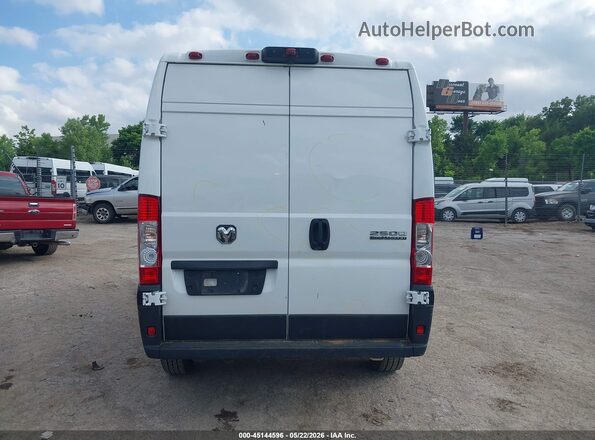 3C6LRVCG8RE153200 2024 RAM PROMASTER 2500 White 