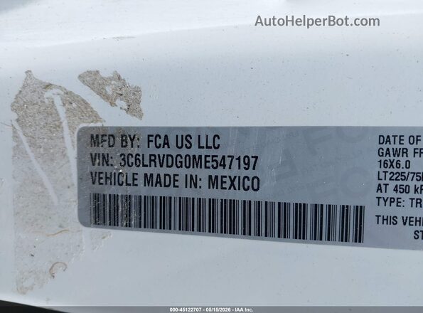 3C6LRVDG0ME547197 2021 RAM PROMASTER 2500 White Շարժիչի բաժամունքի տեսք