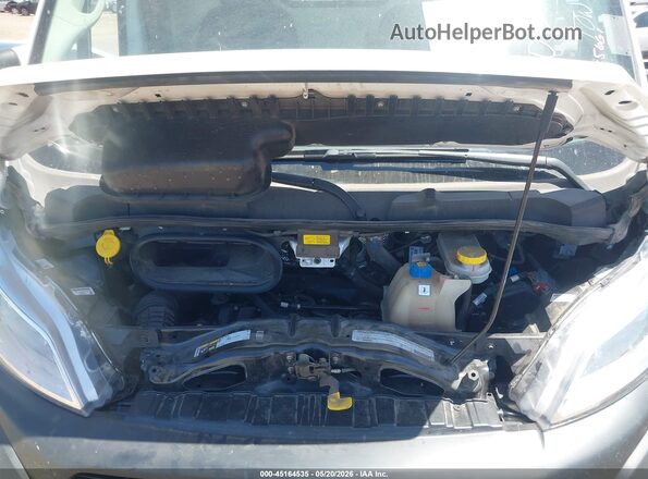 3C6LRVDG1SE519258 2025 RAM PROMASTER 2500 White Rear view