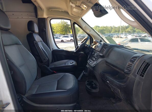 3C6LRVDG3RE132205 2024 RAM PROMASTER 2500 White Вид салону спереду