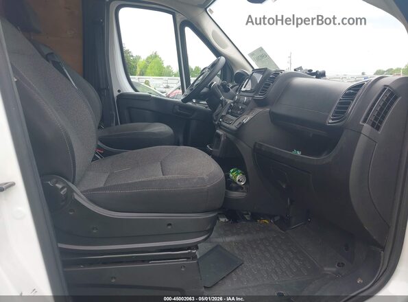 3C6LRVDG8PE562261 2023 RAM PROMASTER 2500 White Вид салону спереду