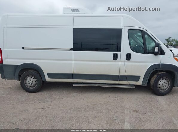 3C6LRVDGXPE576078 2023 RAM PROMASTER 2500 White Rear interior view