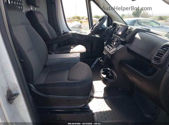 3C6LRVDGXPE601254 2023 RAM PROMASTER 2500 White Front interior view