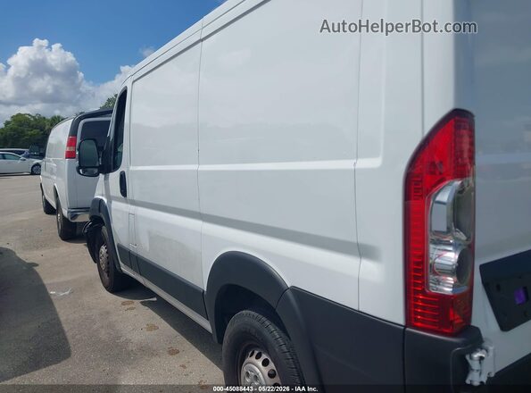 3C6LRVNG3SE545102 2025 RAM PROMASTER 1500 White Widok wnętrza z tyłu