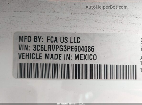 3C6LRVPG3PE604086 2023 RAM PROMASTER 2500 Белый Вид подкапотного пространства