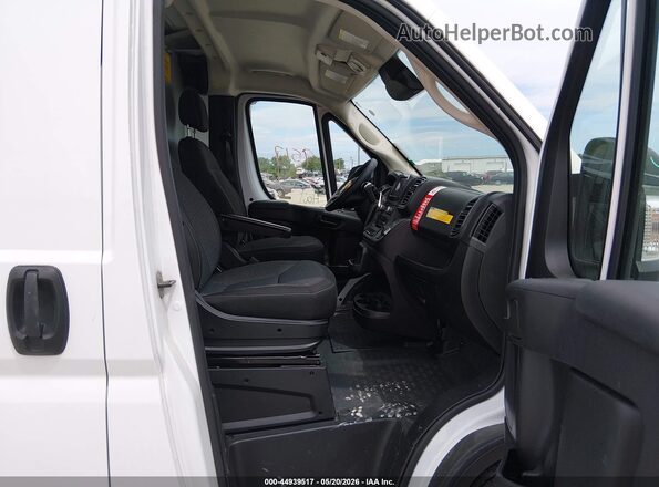 3C6LRVVG9PE603849 2023 RAM PROMASTER 2500 White Вид салону спереду