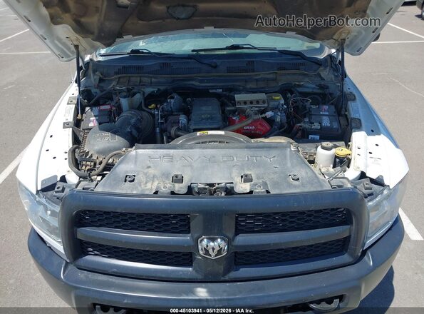 3C6MR5AL9HG763565 2017 RAM 2500 White Widok z tyłu