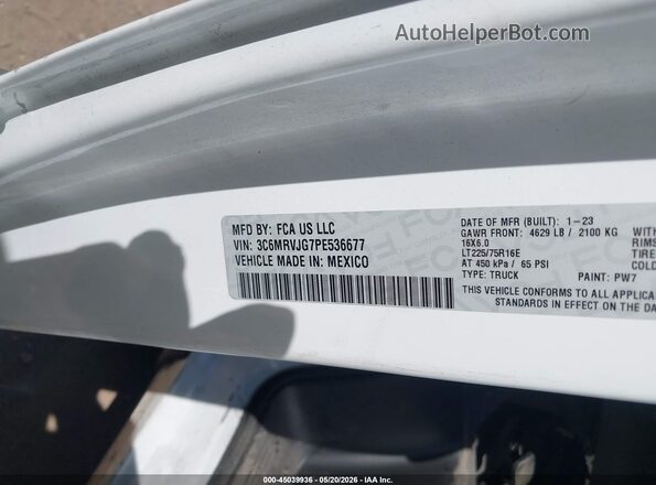3C6MRVJG7PE536677 2023 RAM PROMASTER 3500 Белый Вид подкапотного пространства
