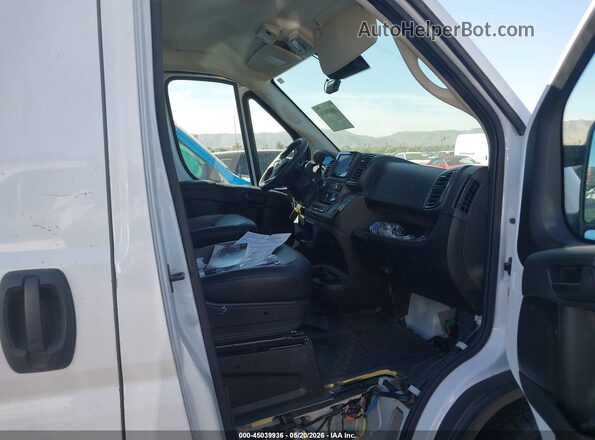 3C6MRVJG7PE536677 2023 RAM PROMASTER 3500 Белый Вид салона спереди