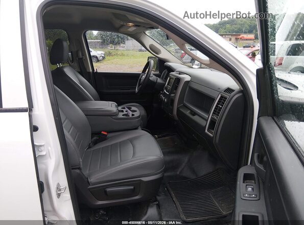3C6RR6KT5LG204114 2020 RAM 1500 CLASSIC White Front interior view