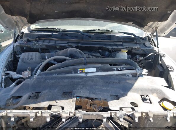 3C6RR6LT7HG728452 2017 RAM 1500 Silver Widok z tyłu