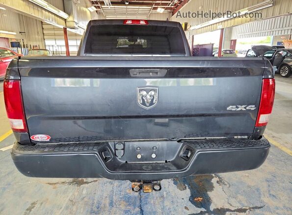 3C6RR7KG1LG144261 2020 RAM 1500 Black 