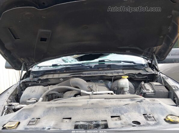 3C6RR7KT2HG524147 2017 RAM 1500 Gray 
