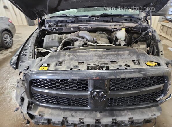 3C6RR7KT4GG201698 2016 RAM 1500 Черный 