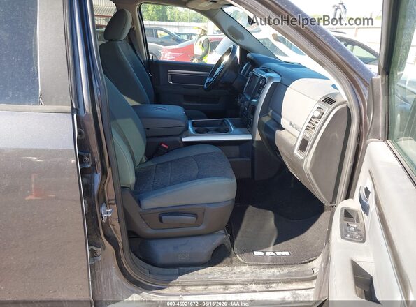 3C6RR7LT4GG206530 2016 RAM 1500 Gray 