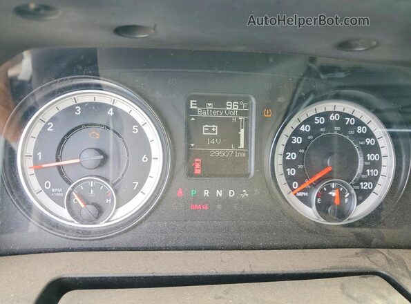 3C6TR5DT9GG166325 2016 RAM 2500 White Widok zestawu wskaźników