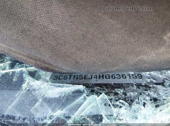 3C6TR5EJ4HG636159 2017 RAM 2500 Gray ძრავის განყოფილების ხედი