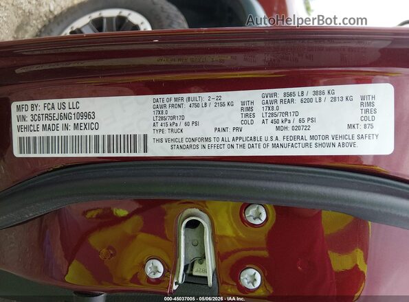 3C6TR5EJ6NG109963 2022 RAM 2500 Red Շարժիչի բաժամունքի տեսք