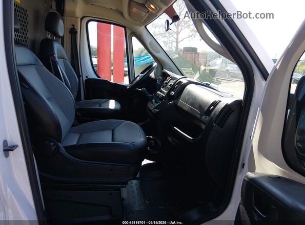 3C6TRVAG0LE121495 2020 RAM PROMASTER 1500 Белый Вид салона спереди