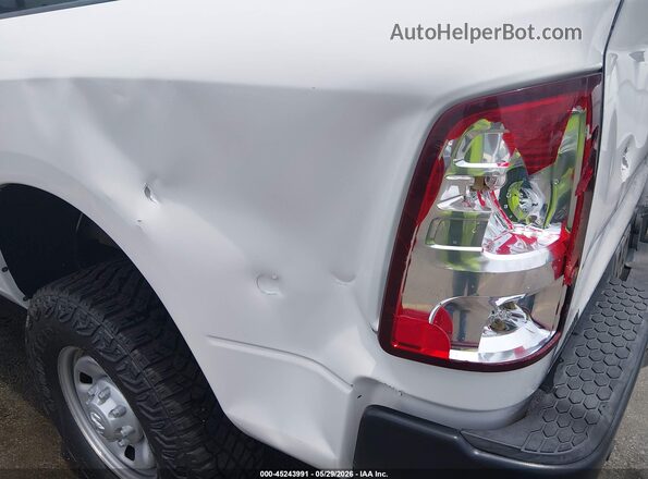 3C6UR5CJ8HG733887 2017 RAM 2500 White 