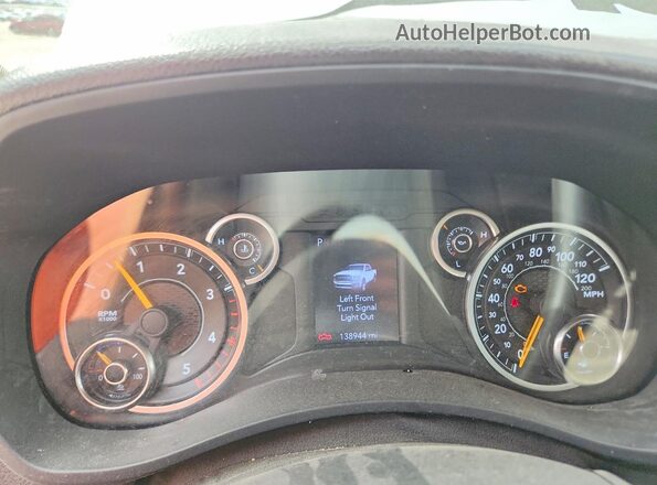 3C6UR5CL1LG147090 2020 RAM 2500 Silver Instrument cluster view
