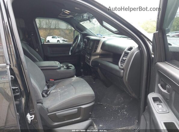3C6UR5CL1RG415855 2024 RAM 2500 Black Vista interior delantera