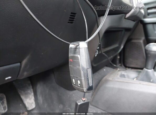 3C6UR5CL1RG415855 2024 RAM 2500 Black Vista del salpicadero