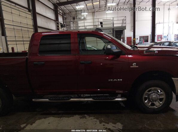 3C6UR5CL6LG193045 2020 RAM 2500 Maroon Rear interior view