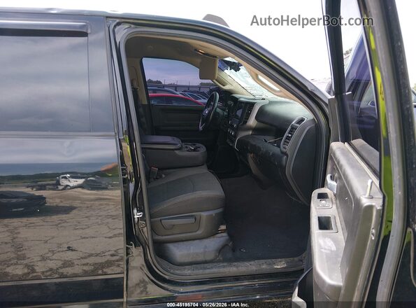 3C6UR5CL7KG670841 2019 RAM 2500 Black Вид салону спереду