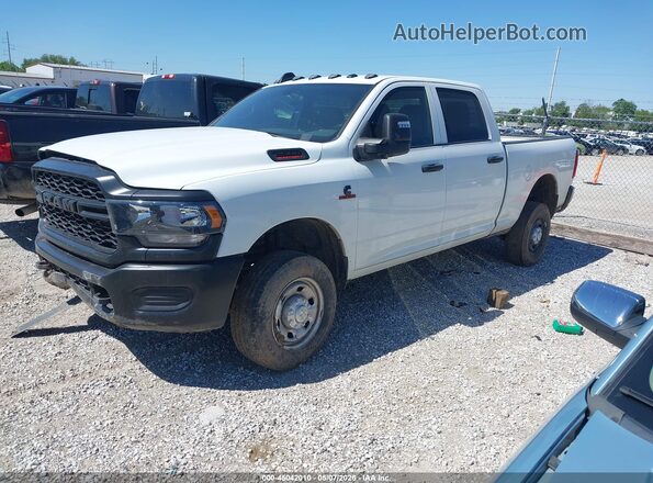 3C6UR5CL7RG234551 2024 RAM 2500 White Առջևի ձախ երեք քառորդ տեսարան