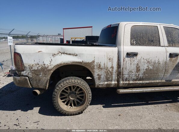 3C6UR5CL8GG268981 2016 RAM 2500 Белый Вид спереди
