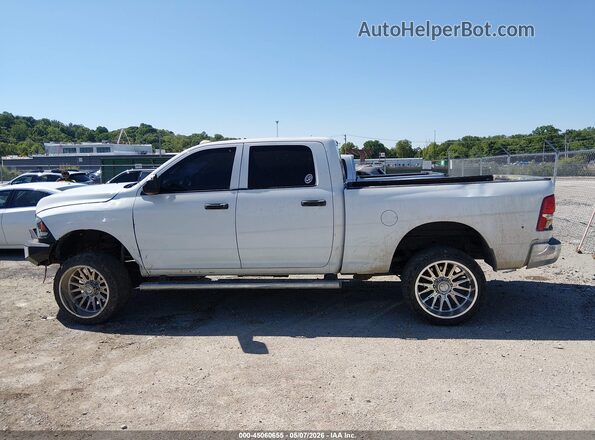 3C6UR5CL8GG268981 2016 RAM 2500 Белый Панорамный вид салона 360°