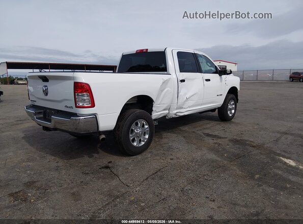 3C6UR5DJ2RG364816 2024 RAM 2500 Белый Задняя правая четверть