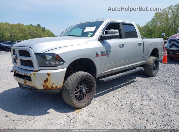 3C6UR5DL0GG182935 2016 RAM 2500 Silver Առջևի ձախ երեք քառորդ տեսարան