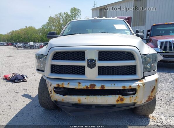3C6UR5DL0GG182935 2016 RAM 2500 Silver Դիմացի տեսք