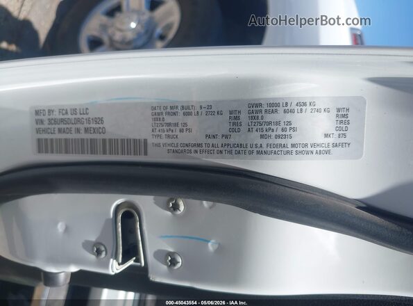 3C6UR5DL0RG161926 2024 RAM 2500 White Շարժիչի բաժամունքի տեսք