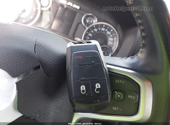 3C6UR5DL3RG317893 2024 RAM 2500 Gray Հետևի տեսք