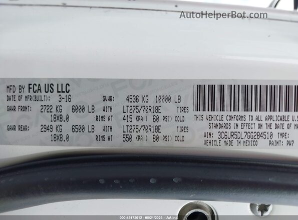 3C6UR5DL7GG284510 2016 RAM 2500 White Շարժիչի բաժամունքի տեսք
