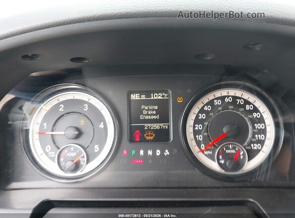 3C6UR5DL7GG284510 2016 RAM 2500 White Հետևի նստատեղերի տեսք