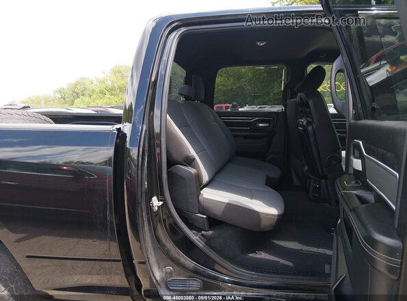 3C6UR5DL9RG102387 2024 RAM 2500 Black Widok naklejki z numerem VIN
